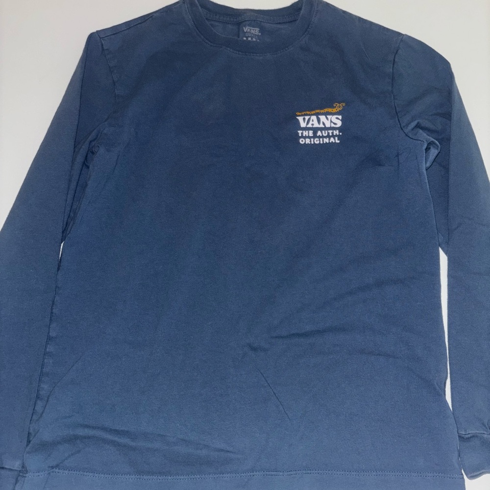 woman’s vans long sleeve
